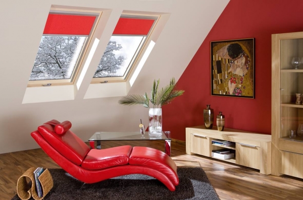 FAKRO presenta la più ampia gamma  di finestre per mansarda ad alta efficienza energetica
