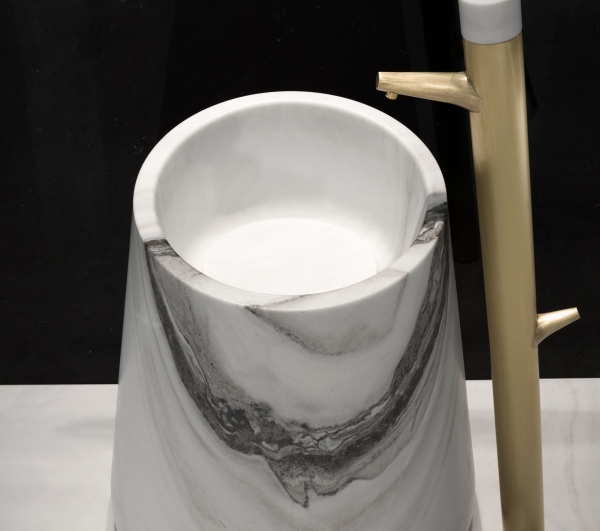 Marble Drop – lavabo in Bianco Lasa/Covelano “Macchia Vecchia” Collection: Sir / A, designer: Alessandro La Spada